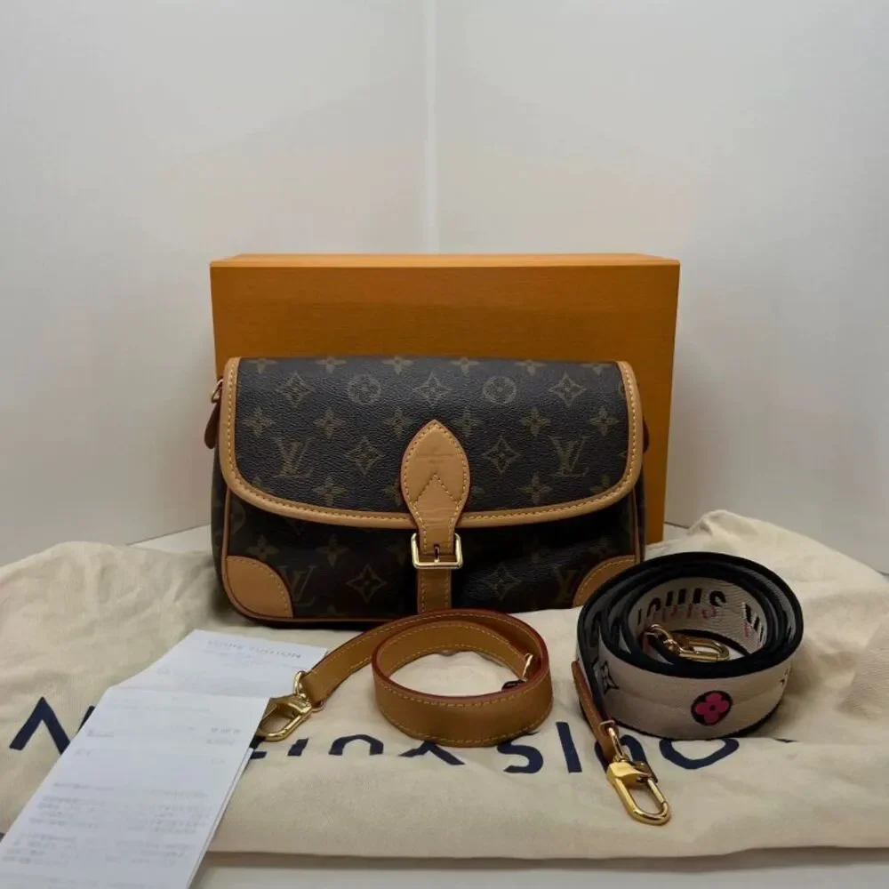 Louis Vuitton Women Pre-Loved Bag Very Good Condition